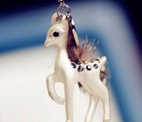 lovely feather deer crystal rhinestone necklace